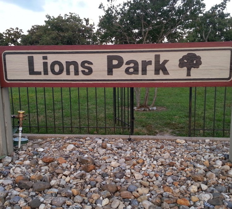 lions-park-photo